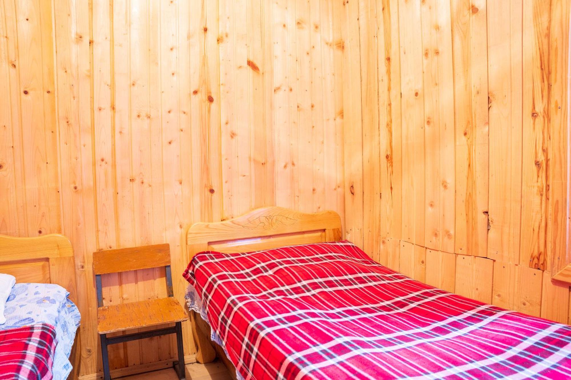 Guesthouse Svani Ushguli Exteriör bild